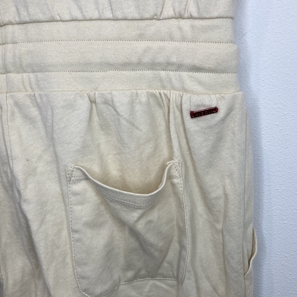 N.Philanthropy Lawes Short Sleeve V neck Jumpsuit - Picture 9 of 12